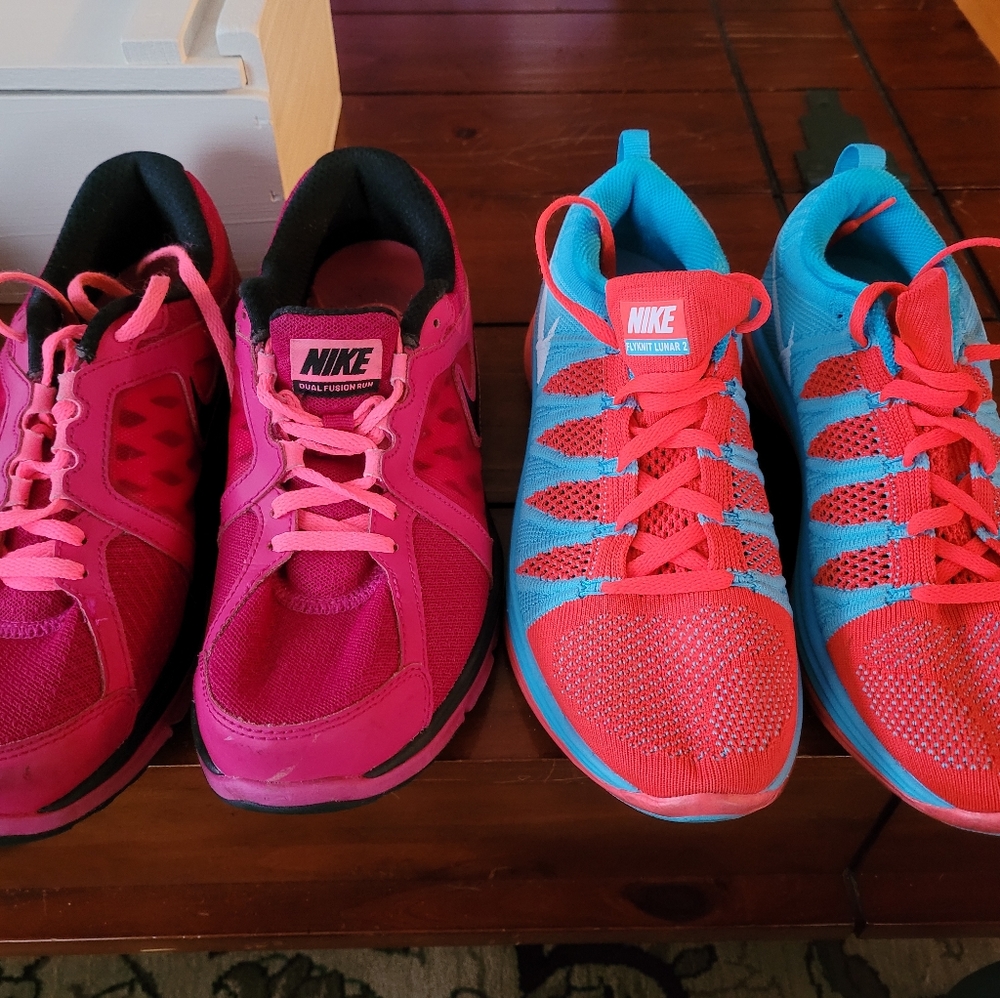 Bundle of Nike Shoes!